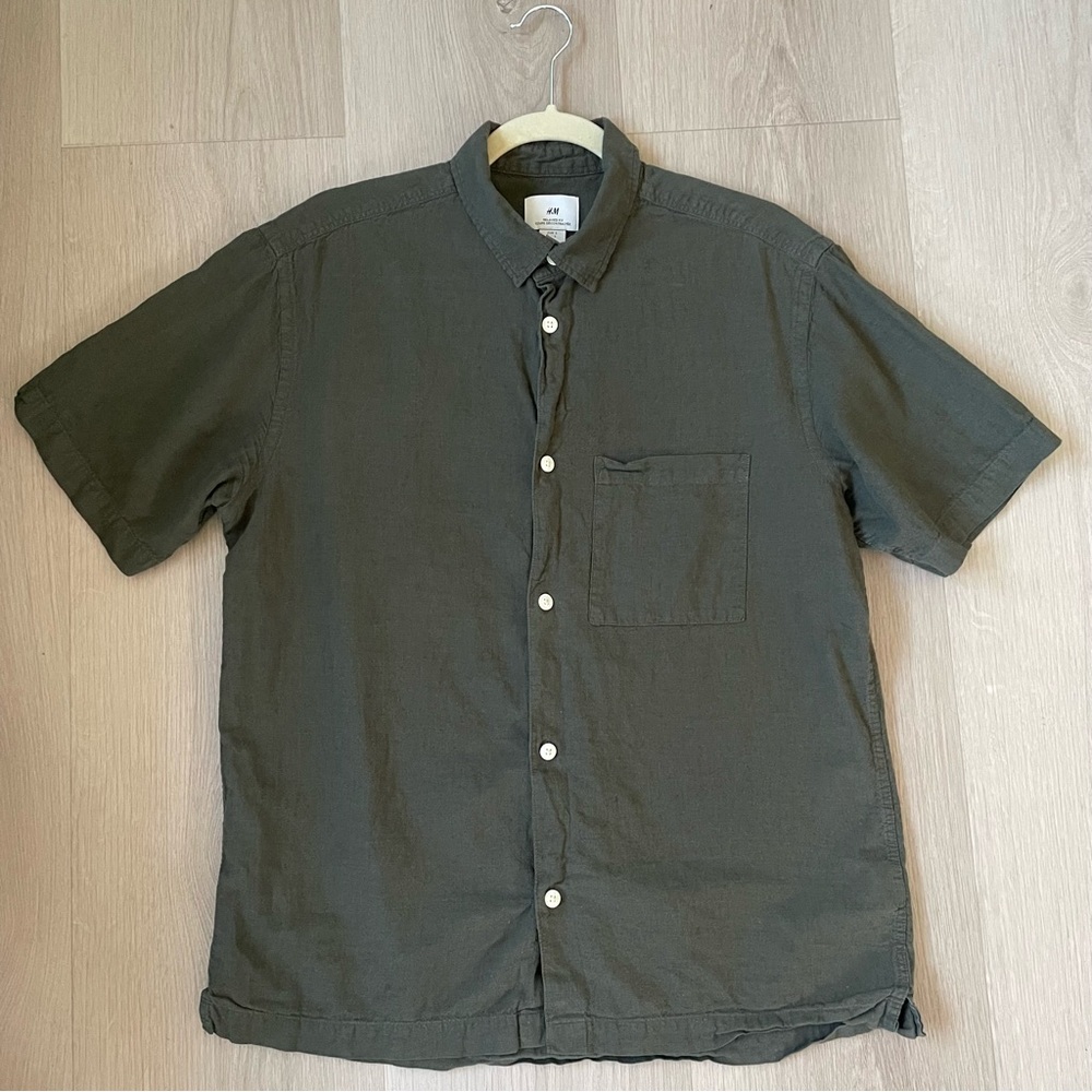H&M Men Small Green Shirt Linen Blend Button Down Short Sleeve Lightweight Olive